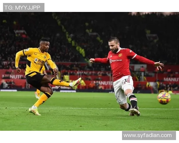 曼联与狼队全场精彩对决回顾及赛后分析